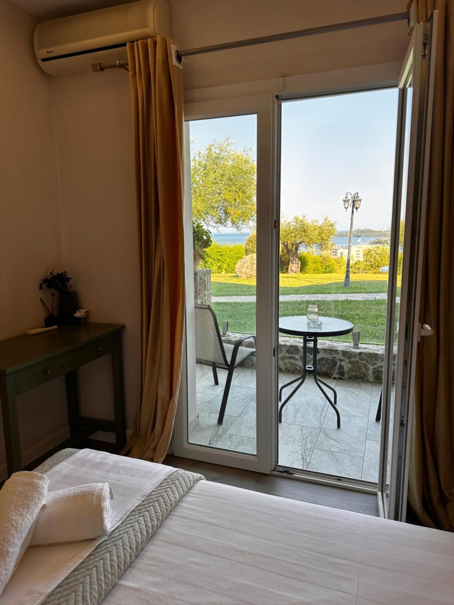 Panorama Hideaway 3* Dassia (Corfu)